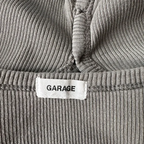 Gray Garage Cropped Tee - Picture 3 of 4